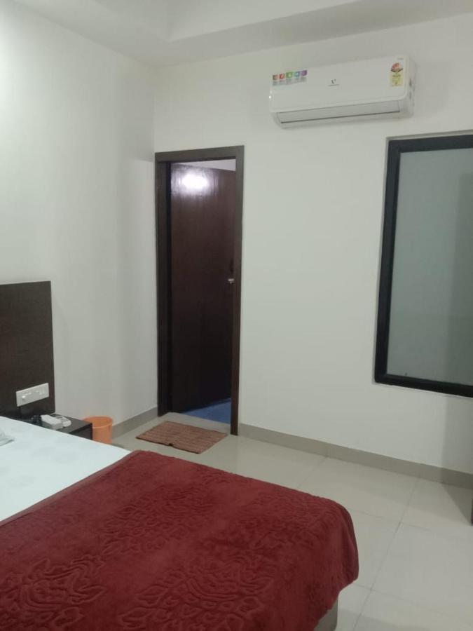 Supreme Guest House By Wb Inn Agra  Exterior foto